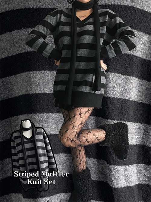 Striped Strap V- Knitwear. (1col)