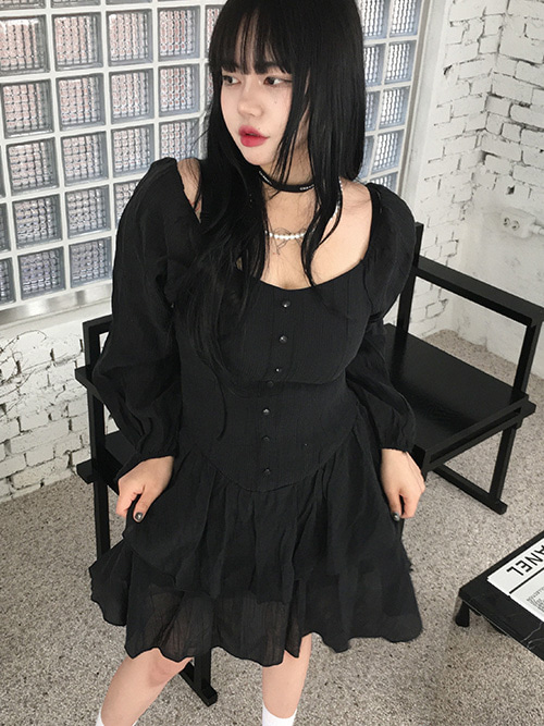 Lovely antique black dress (1col)